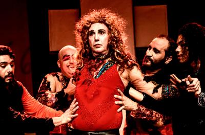 Peça discute vida e morte de Lady Charlet na Sala Álvaro Moreyra