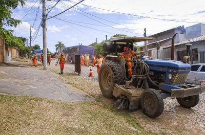 Prefeitura divulga programação de capina e roçada desta quinta