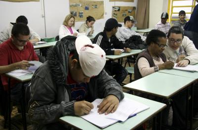 Sine e Smed em ação integrada na Educação de Jovens e Adultos