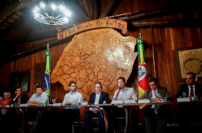 Município e Estado alinham ações de combate ao coronavírus