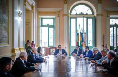 Coronavírus: Prefeito dialoga com comércio sobre atuação do setor