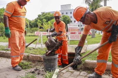 Prefeitura divulga serviços de limpeza de redes pluviais