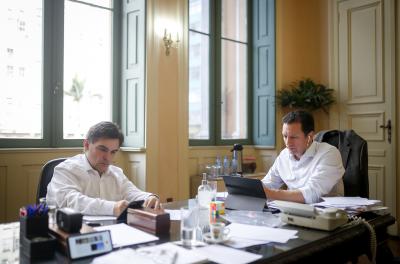 Prefeito determina plano para atender vulneráveis durante pandemia