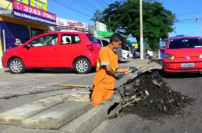 Dmae divulga serviços de limpeza de redes pluviais