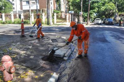 Dmae divulga serviços de limpeza de redes pluviais