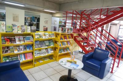 biblioteca