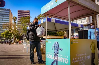 Quarta-feira terá novo drive-thru da Campanha do Agasalho no Largo Glênio Peres