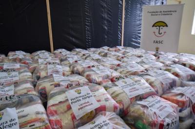 Prefeitura abre pregão para compra de cestas de alimentos e kits de higiene