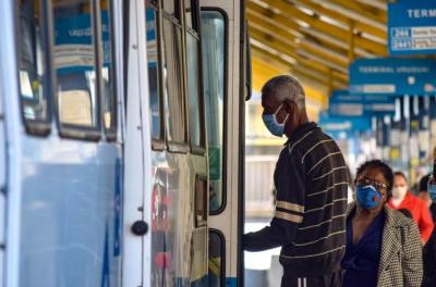 Transporte público tem nova ampliação de tabela horária a partir deste domingo