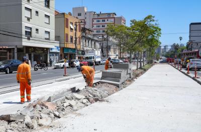Trânsito tem alteração na região da Venâncio Aires para obras no corredor da João Pessoa 