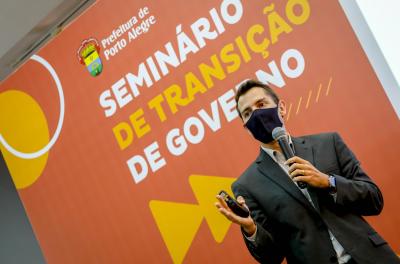 Terceiro dia de seminários de transição encerra com Educação 