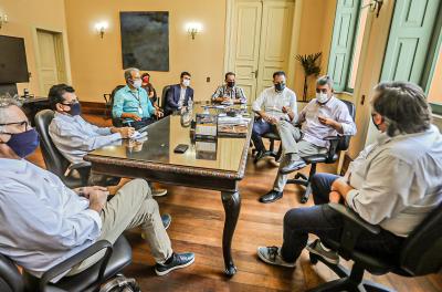 Projetos do Pacto Alegre são apresentados ao prefeito e vice