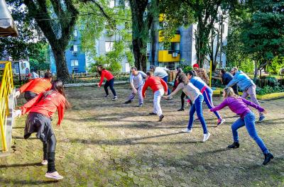 Prefeitura oferece atividades esportivas gratuitas em parques e praças neste verão