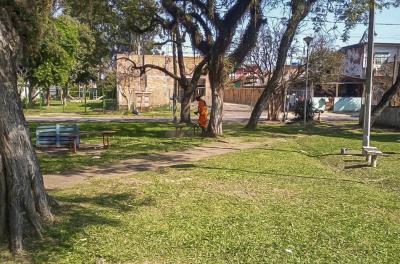 Prefeitura divulga serviços de corte de grama e limpeza de praças