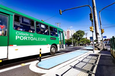 corredor de ônibus