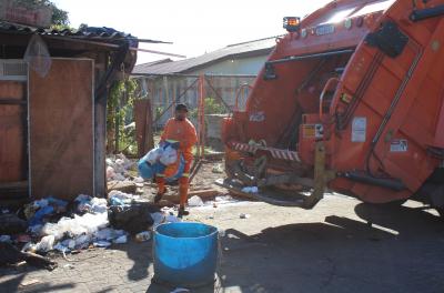 Limpeza no Loteamento Santa Terezinha retirou 18 toneladas de material