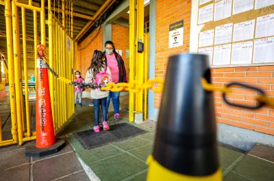 Saúde entrega materiais para criação de hortas escolares