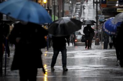 Defesa Civil alerta para possibilidade de chuva forte com vento nessa sexta-feira