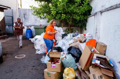 Prefeitura faz reunião com recicladores informais