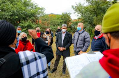 Prefeito visita duas comunidades do Humaitá e encaminha demandas de habitação