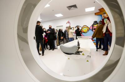 Hospital da Restinga inaugura sala de tomografia