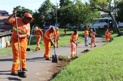 Prefeitura divulga serviços de corte de grama e limpeza de praças 