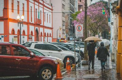 Defesa Civil alerta para temporal nesta segunda-feira