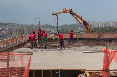 Obras de novo reservatório de água na zona leste atingem 70% de execução