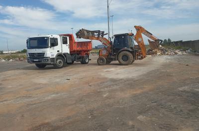 DMLU retirou 32 toneladas de resíduos das proximidades do Complexo Cultural Porto Seco