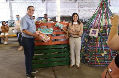 DMLU celebra seus 46 anos com coquetel e arrecadação de brinquedos