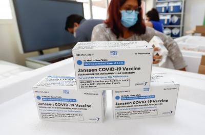 Dose de reforço da Janssen estará disponível nesta segunda para vacinados até oito de julho