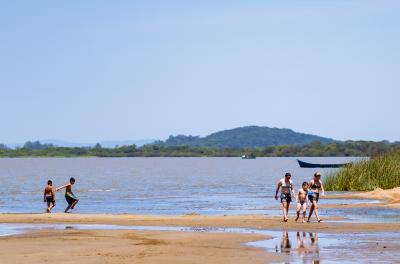 Praias da zona Sul possuem cinco pontos próprios para banho