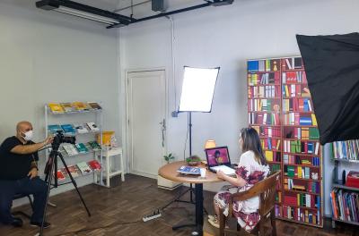 Escola de Gestão Pública faz capacitação sobre doença mental e recebe homenagem do Instituto Janeiro Branco