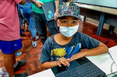 Agora as 96 escolas da rede Municipal de Porto Alegre tem wi-fi