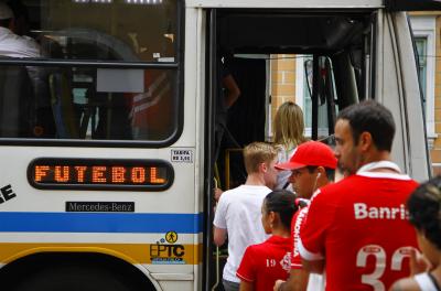 Linha Especial Futebol para o traslado de torcedores do Internacional