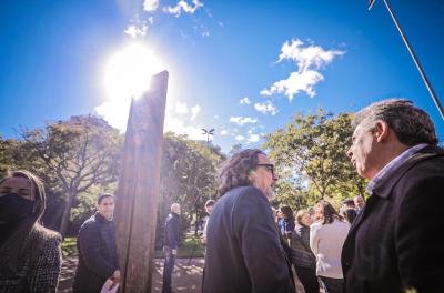 Parcão recebe escultura de cinco metros de altura