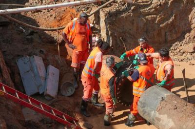 Rebaixamento de adutora de 400mm de diâmetro e demais serviços ocorrem na terça, 24, e quarta, 25.