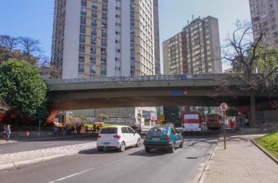 Viaduto José Loureiro 