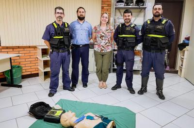 Agentes de trânsito fazem curso de primeiros socorros no Samu