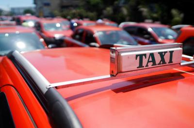 Taxistas irão receber benefício do governo federal