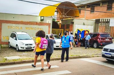 As atividades são direcionadas para os mais variados públicos - entre eles estudantes.