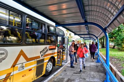 Porto Alegre terá melhorias nas paradas de ônibus da Protásio Alves