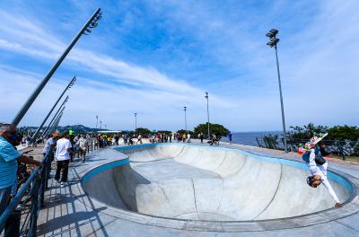 Skate Park da Orla pode ser utilizado também para a patinação