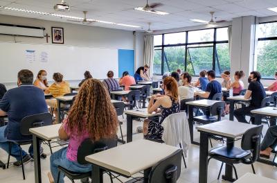 As provas ocorrerão em dois turnos e em locais diferentes.