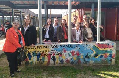 Delegação da prefeitura conhece projeto educacional no Uruguai