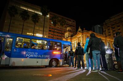 Linha F04 Futebol sairá do Largo Glênio Peres para levar torcedores à Arena