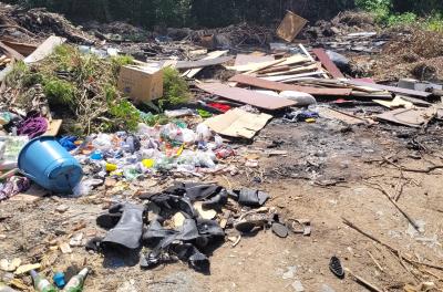 DMLU retirou 68 toneladas de resíduos da Estrada da Ponta Grossa