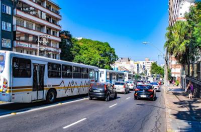 Ônibus representam 11% das emissões de gases de efeito estufa em Porto Alegre