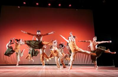 As Escolas Preparatórias de Dança proporcionam formação continuada em diversas modalidades de dança
