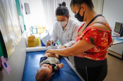 Saiba onde se vacinar contra Covid-19 e gripe nesta segunda-feira